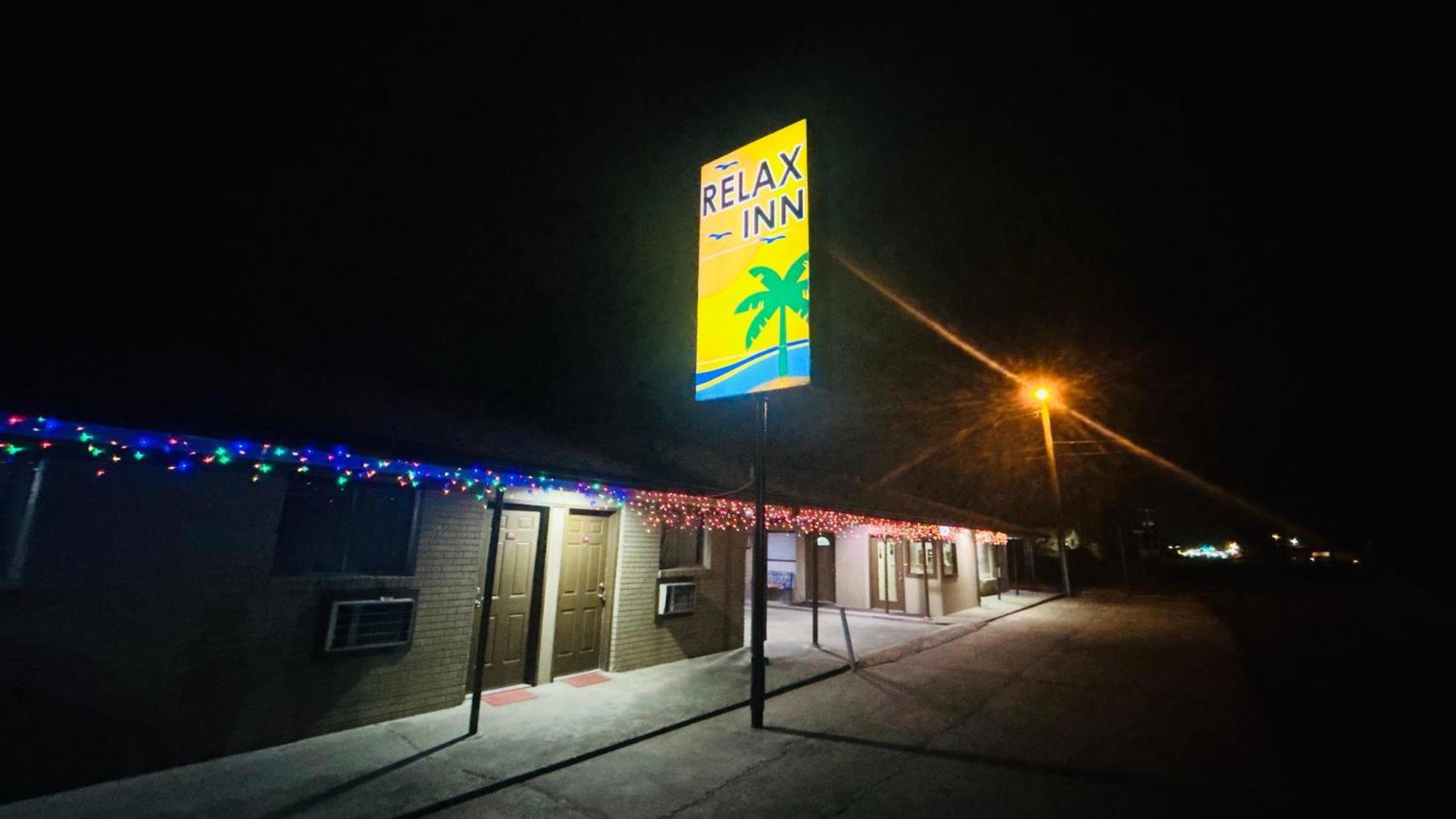 Relax Inn By Oyo Sulphur Hwy 90 Exterior photo